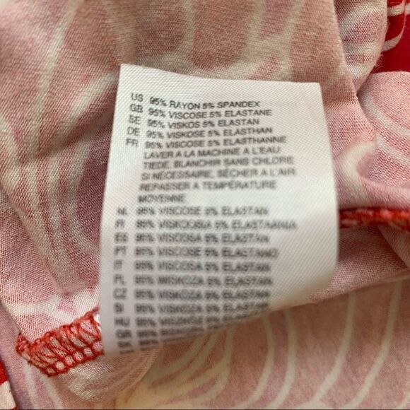 H&M Rayon two tone red/pink + white outlined flowers sz 10 + summer + casual - Picture 12 of 14